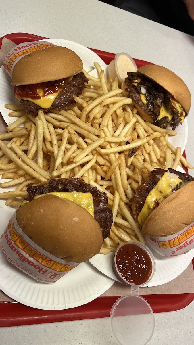 Hoodburger Inglewood Photo 5